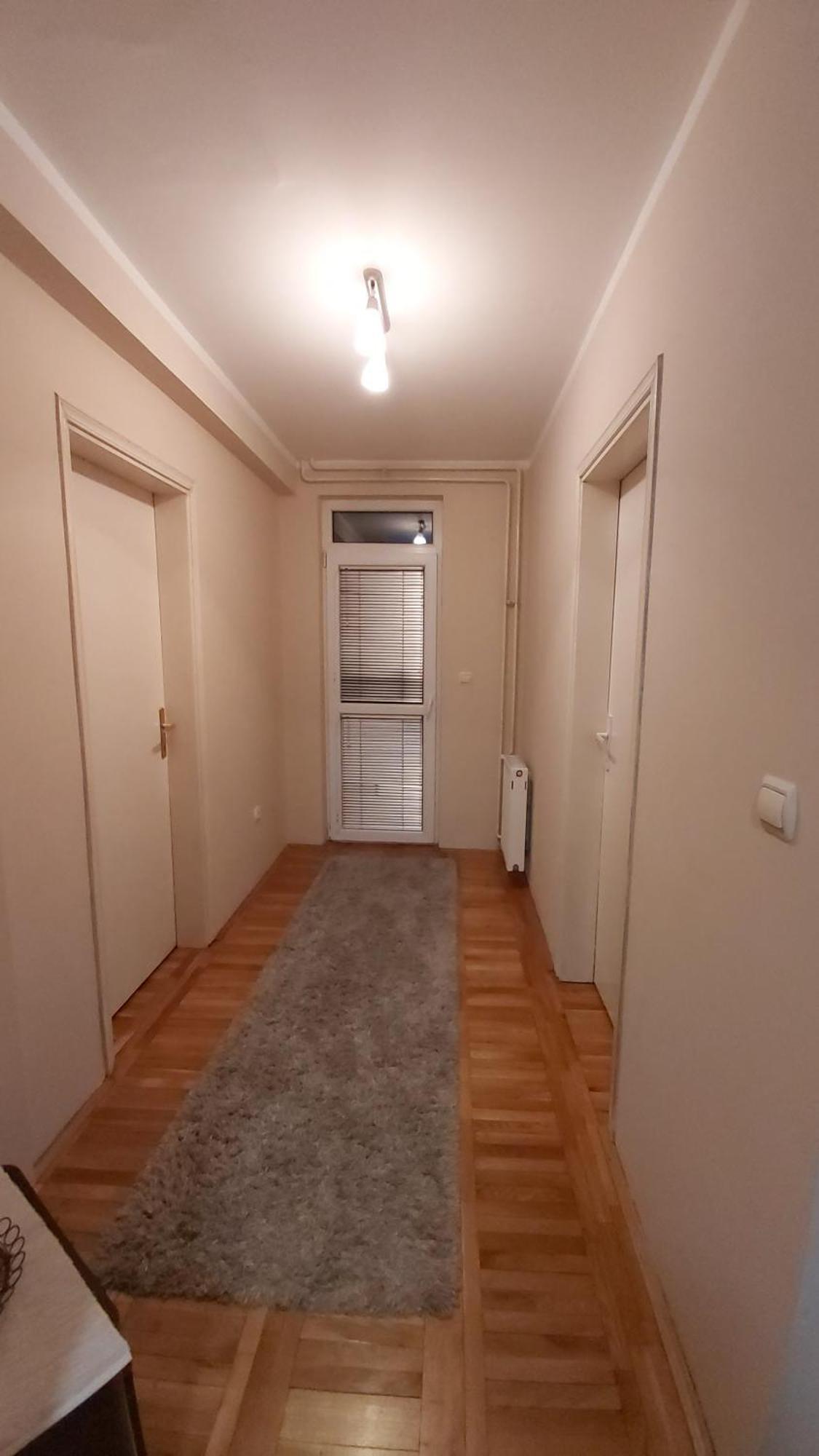 Ino 99 Daire Užice Oda fotoğraf